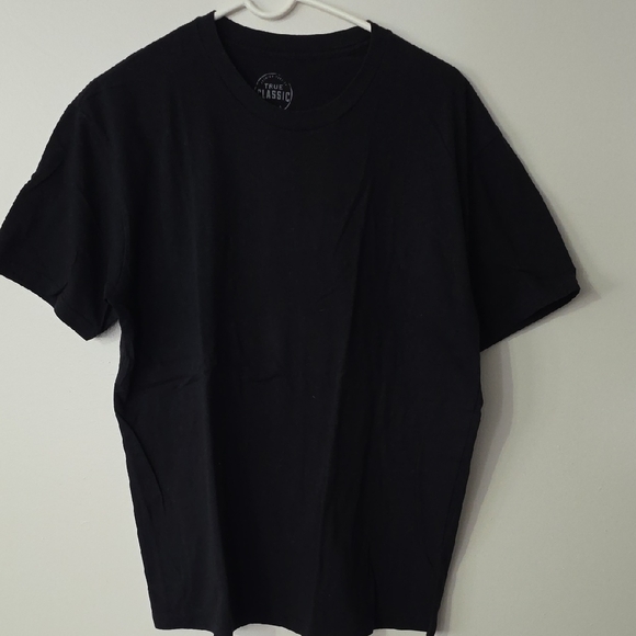 Classic Other - True Classic Black Short Sleeve Tee - Size L